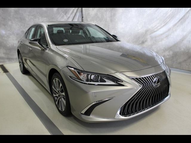 2021 Lexus ES 250