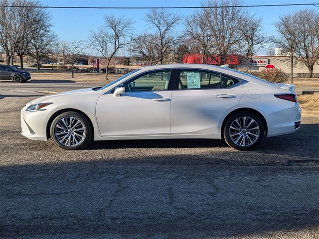 2021 Lexus ES 250