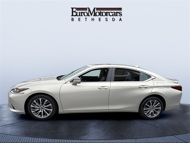 2021 Lexus ES 250