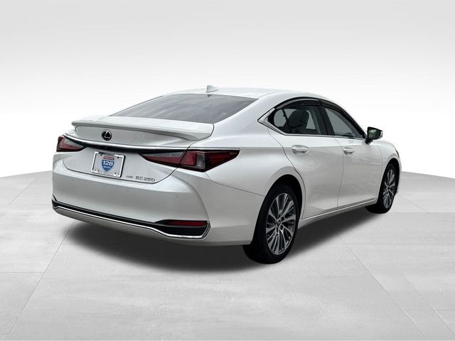 2021 Lexus ES 250