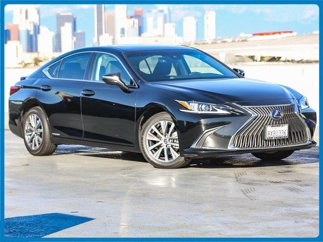 2021 Lexus ES 300h