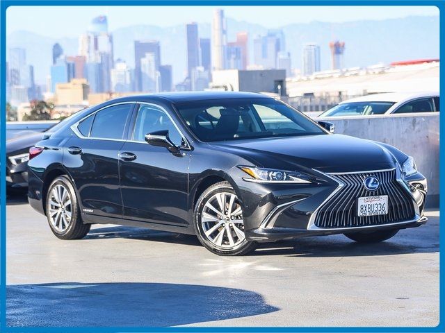 2021 Lexus ES 300h