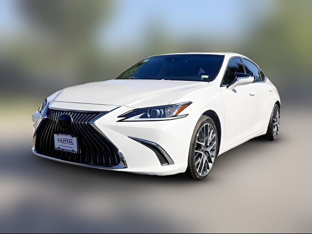 2021 Lexus ES 300h