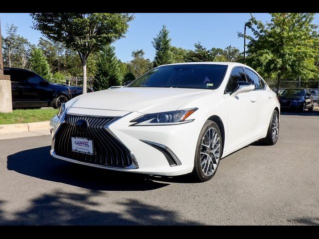 2021 Lexus ES 300h