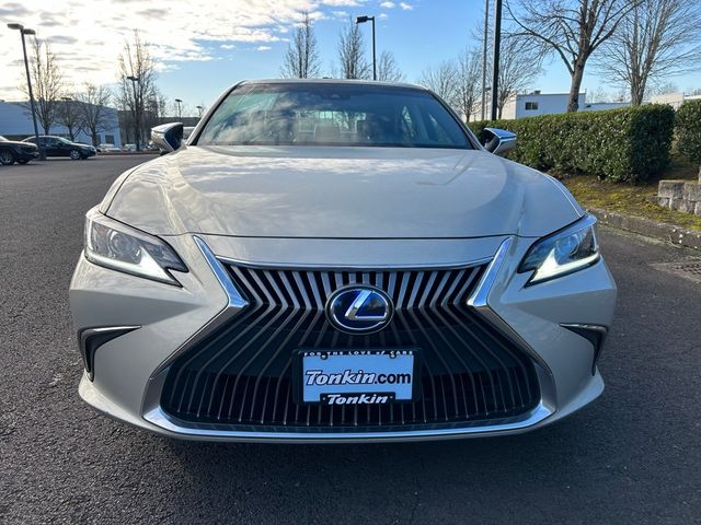 2021 Lexus ES 300h