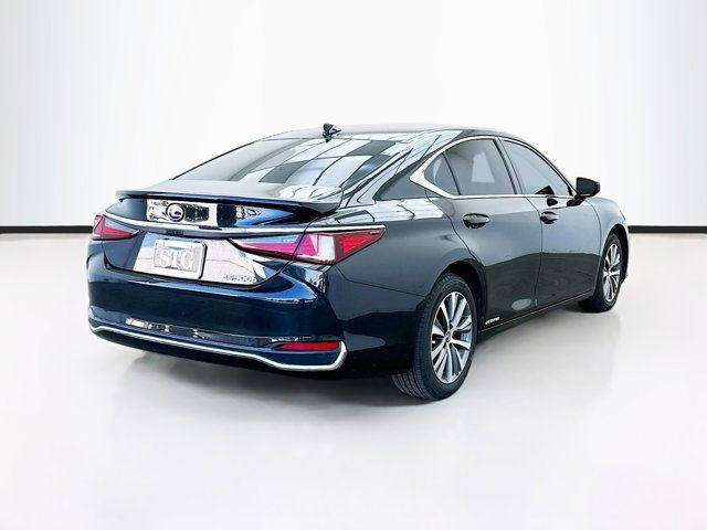 2021 Lexus ES 300h