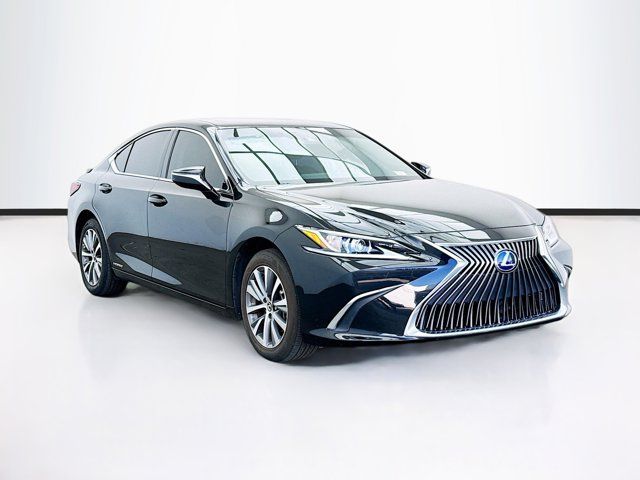 2021 Lexus ES 300h