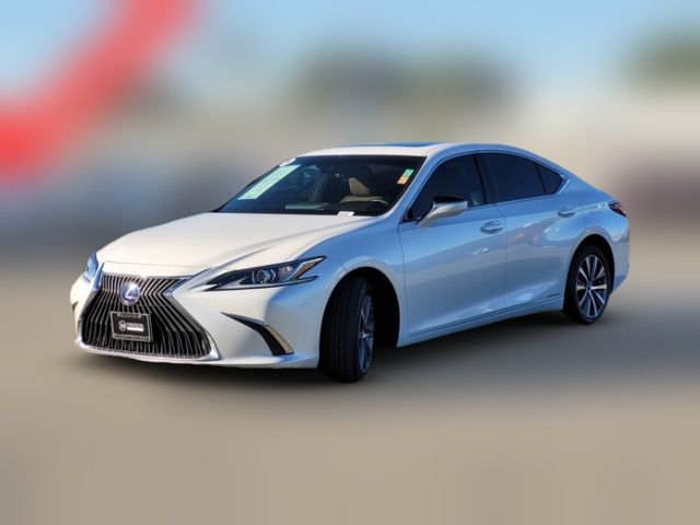 2021 Lexus ES 300h