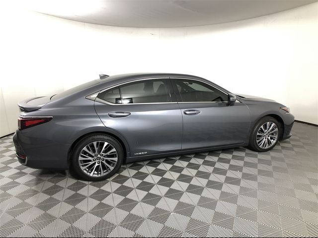 2021 Lexus ES 300h