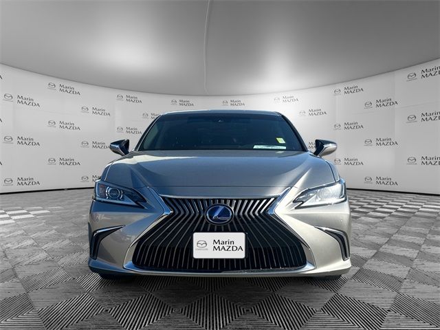 2021 Lexus ES 300h