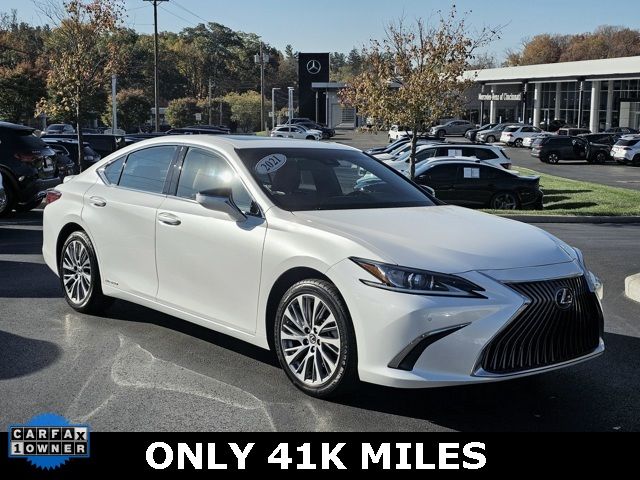 2021 Lexus ES 300h