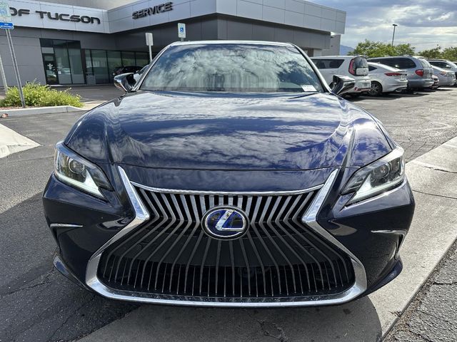 2021 Lexus ES 300h