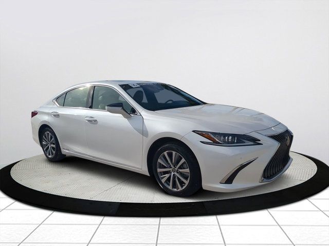 2021 Lexus ES 300h