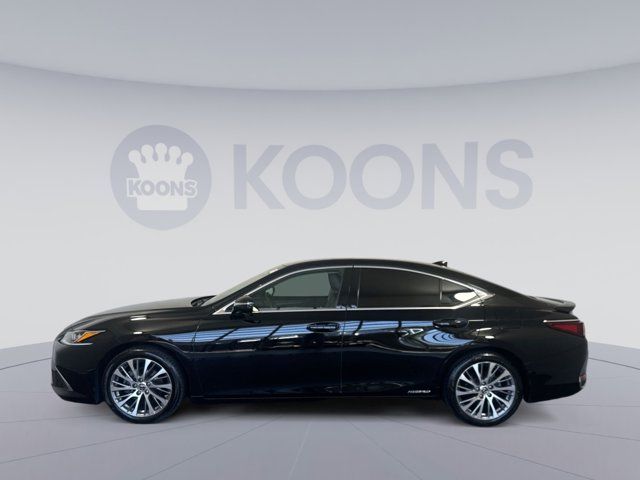 2021 Lexus ES 300h
