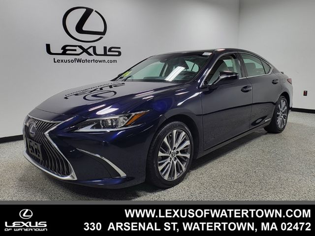 2021 Lexus ES 300h