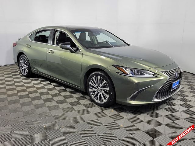 2021 Lexus ES 300h