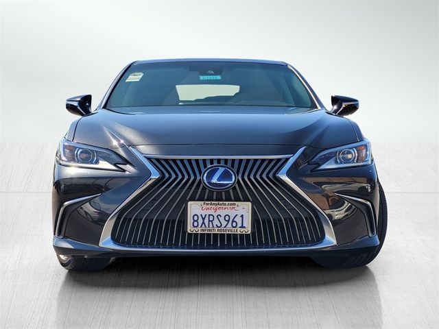 2021 Lexus ES 300h