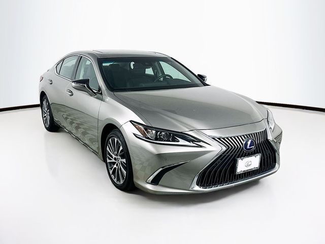 2021 Lexus ES 300h