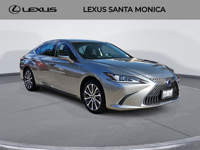 2021 Lexus ES 300h