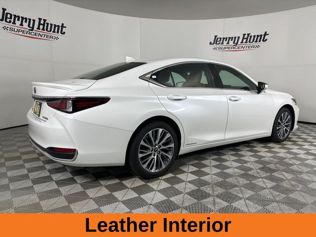 2021 Lexus ES 300h