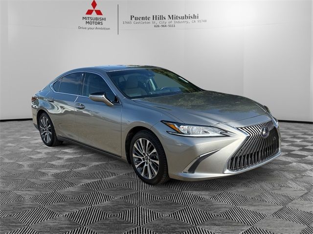 2021 Lexus ES 300h