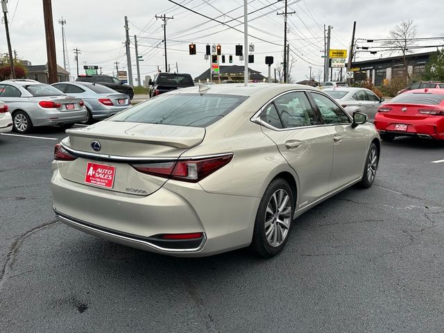 2021 Lexus ES 300h