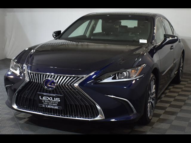 2021 Lexus ES 300h