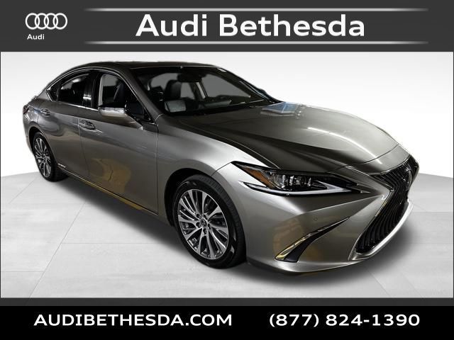 2021 Lexus ES 300h