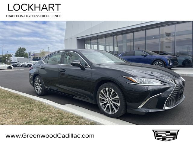 2021 Lexus ES 300h