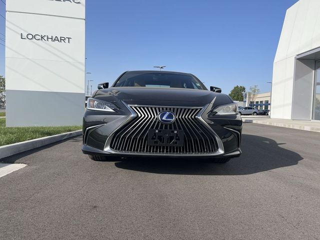 2021 Lexus ES 300h