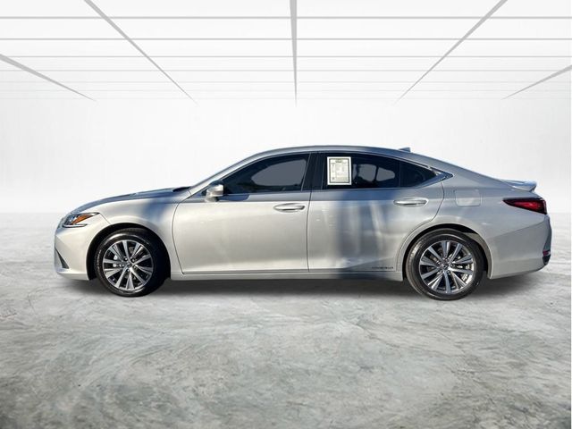 2021 Lexus ES 300h