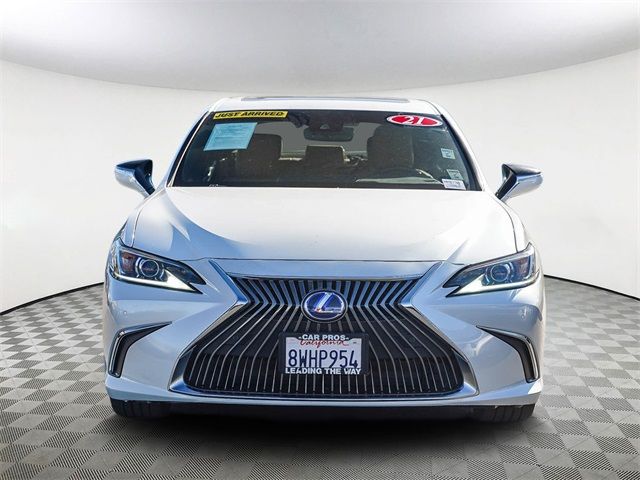 2021 Lexus ES 300h