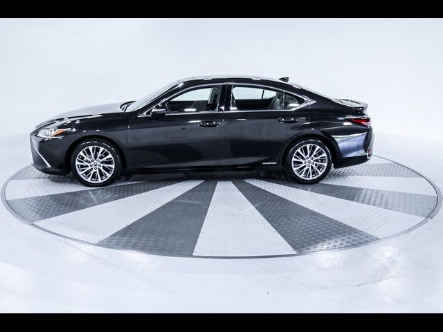 2021 Lexus ES 300h