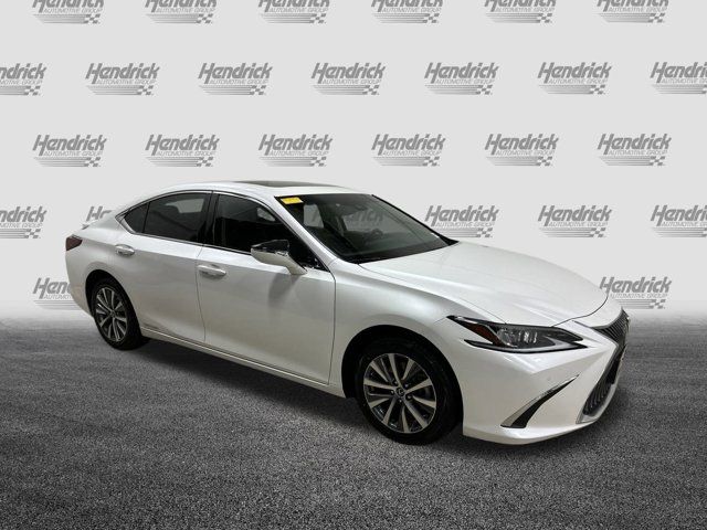 2021 Lexus ES 300h