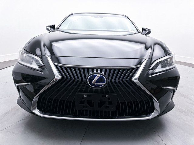 2021 Lexus ES 300h