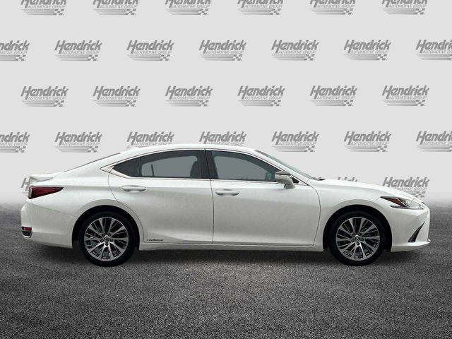 2021 Lexus ES 300h