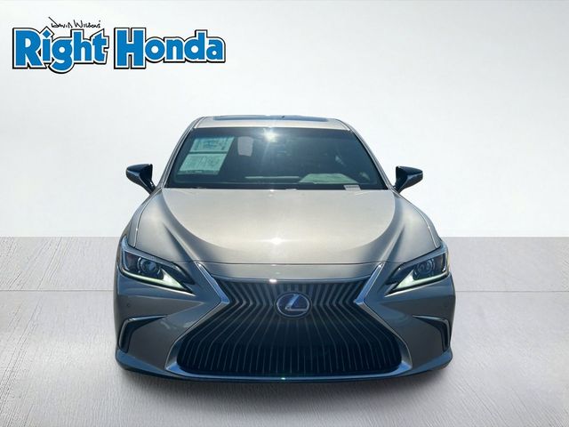 2021 Lexus ES 300h