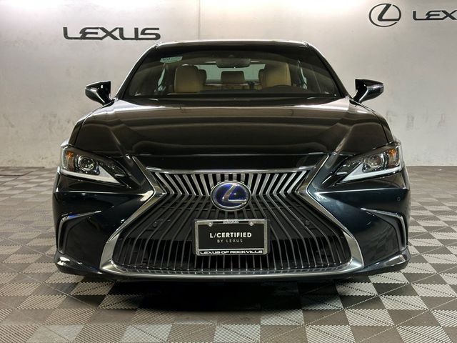 2021 Lexus ES 300h Luxury