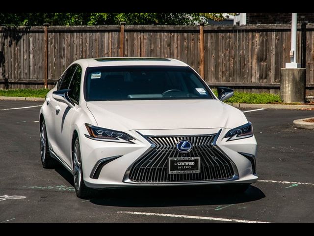 2021 Lexus ES 300h Luxury