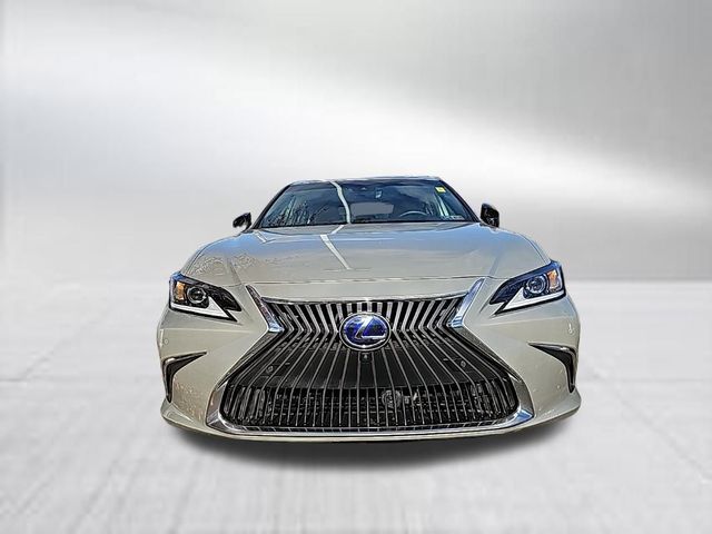 2021 Lexus ES 300h Luxury