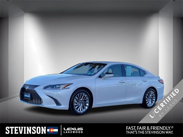 2021 Lexus ES 300h Ultra Luxury