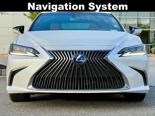 2021 Lexus ES 300h Ultra Luxury