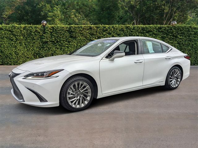 2021 Lexus ES 300h Ultra Luxury