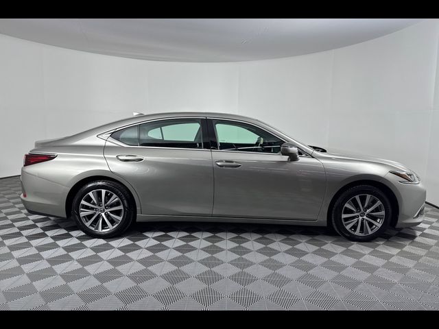 2021 Lexus ES 350