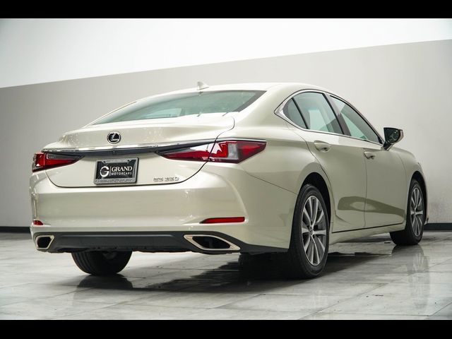 2021 Lexus ES 350