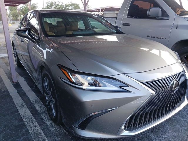 2021 Lexus ES 350