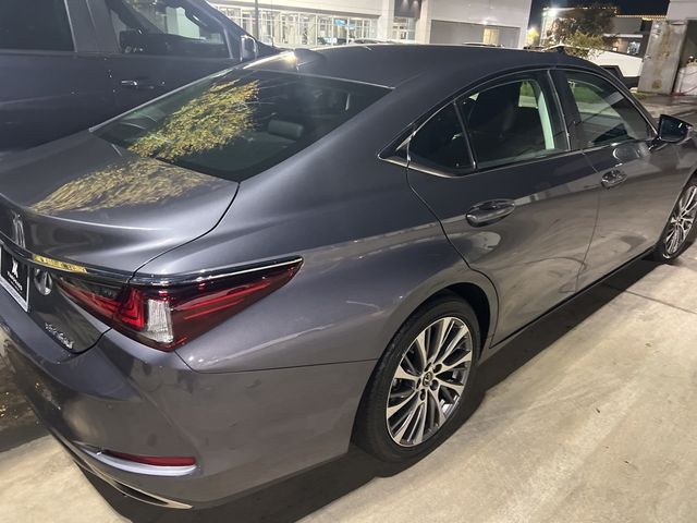 2021 Lexus ES 350