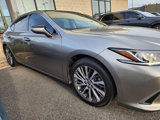 2021 Lexus ES 350