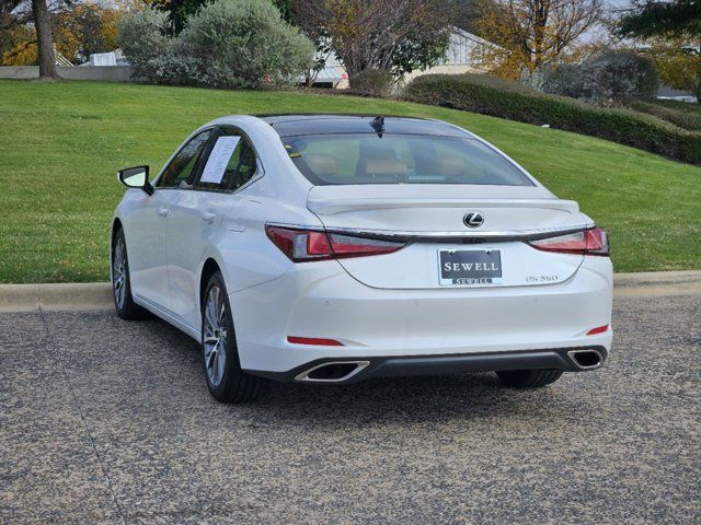 2021 Lexus ES 350