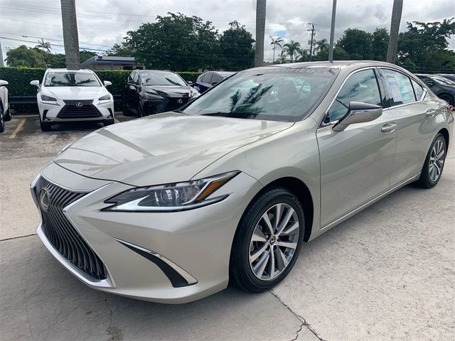 2021 Lexus ES 350